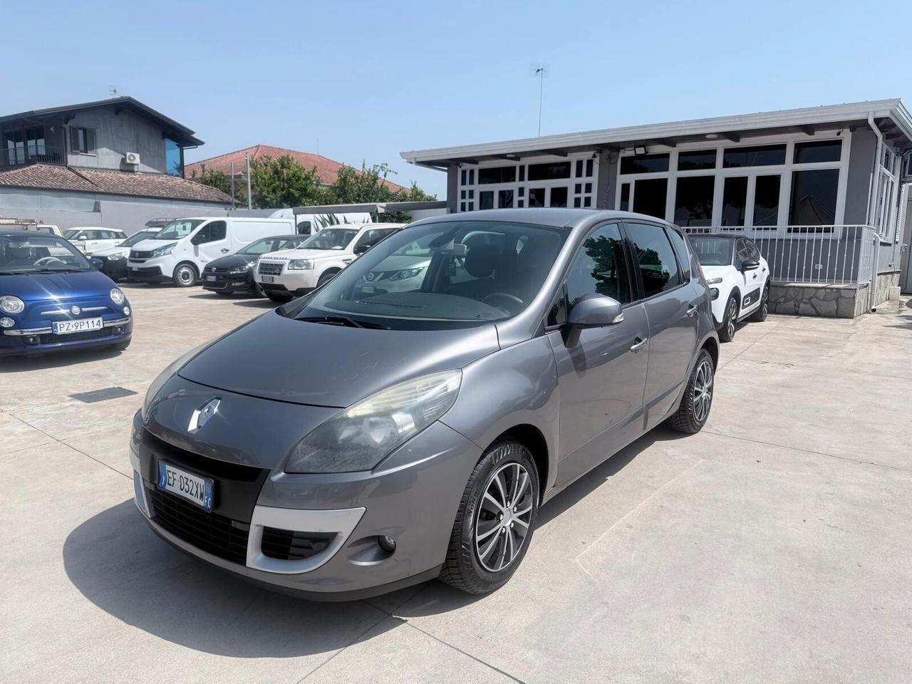 Renault Scenic Scénic X-Mod 1.5 dCi 110CV Luxe