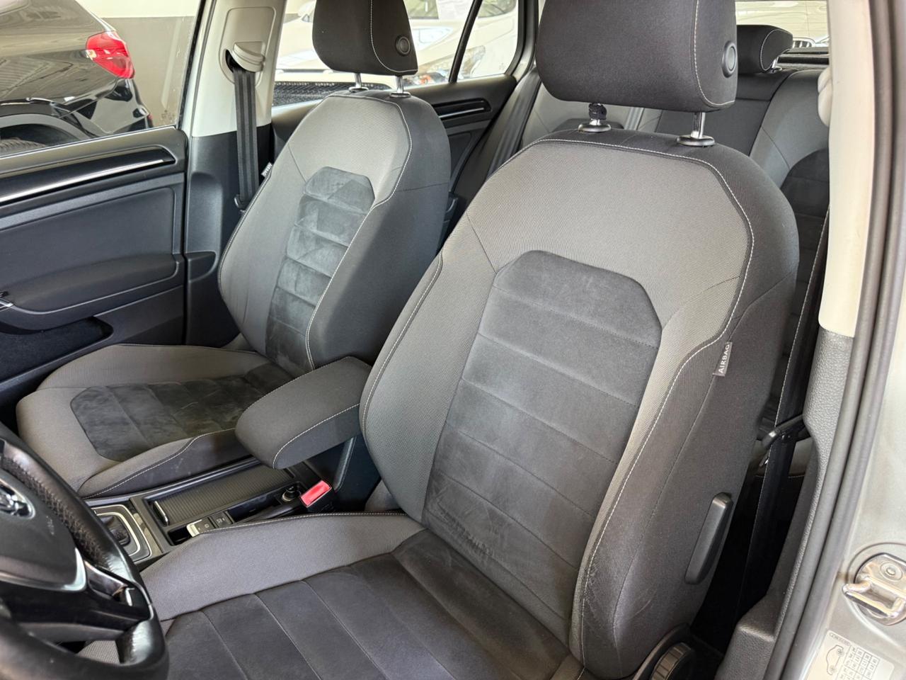 Volkswagen Golf 1.4 TGI DSG 5p. Highline UNICO PROP CAMBIO NUOVO
