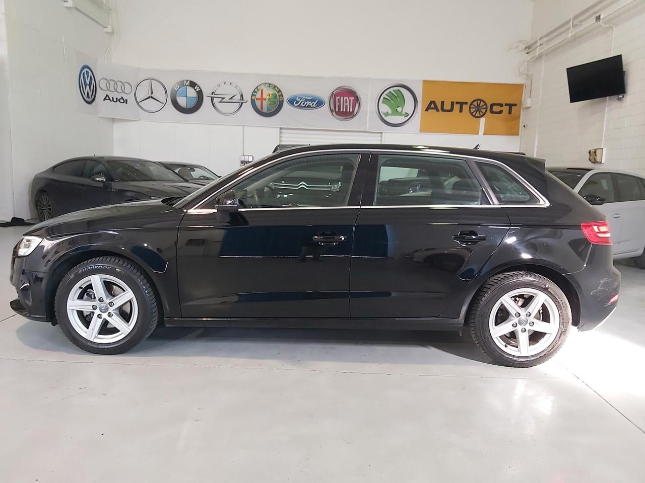 Audi A3 SPB 30 TFSI Business