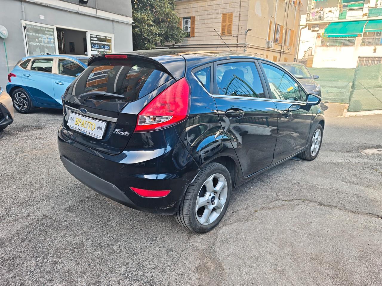 Ford Fiesta 1.4 TDCi 5p. Titanium