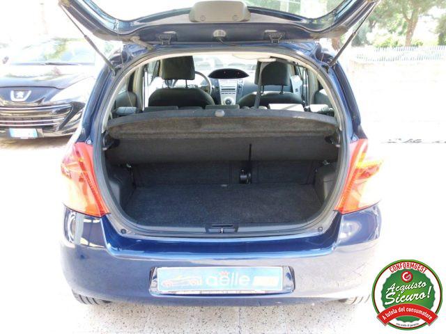 TOYOTA Yaris 1.3 5 porte Sol