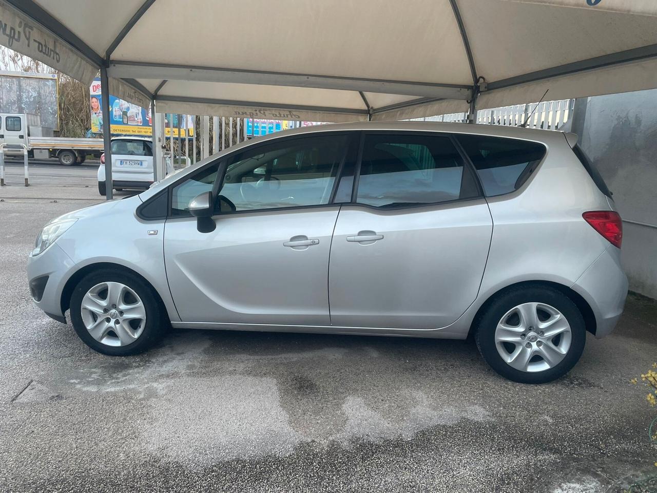 Opel Meriva 1.7 CDTI 110CV b-color Panoramic