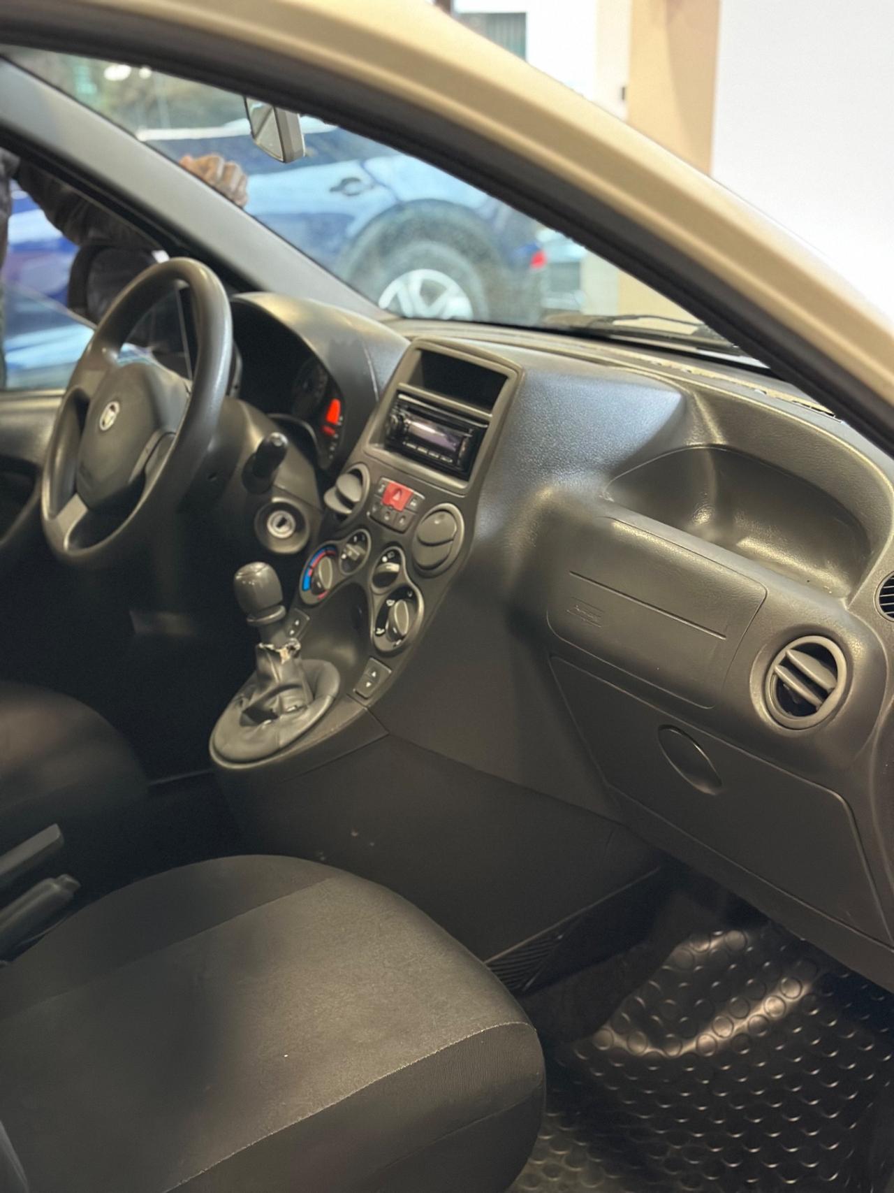 Fiat Panda 1.3 MJT 16V DPF 4x4 Climbing