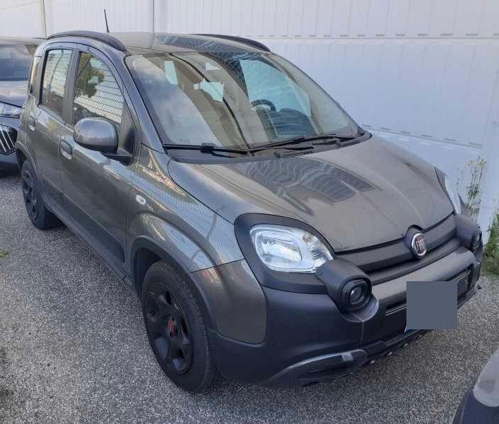FIAT PANDA 1.0 CROSS 4x4 - NEOPATENTE