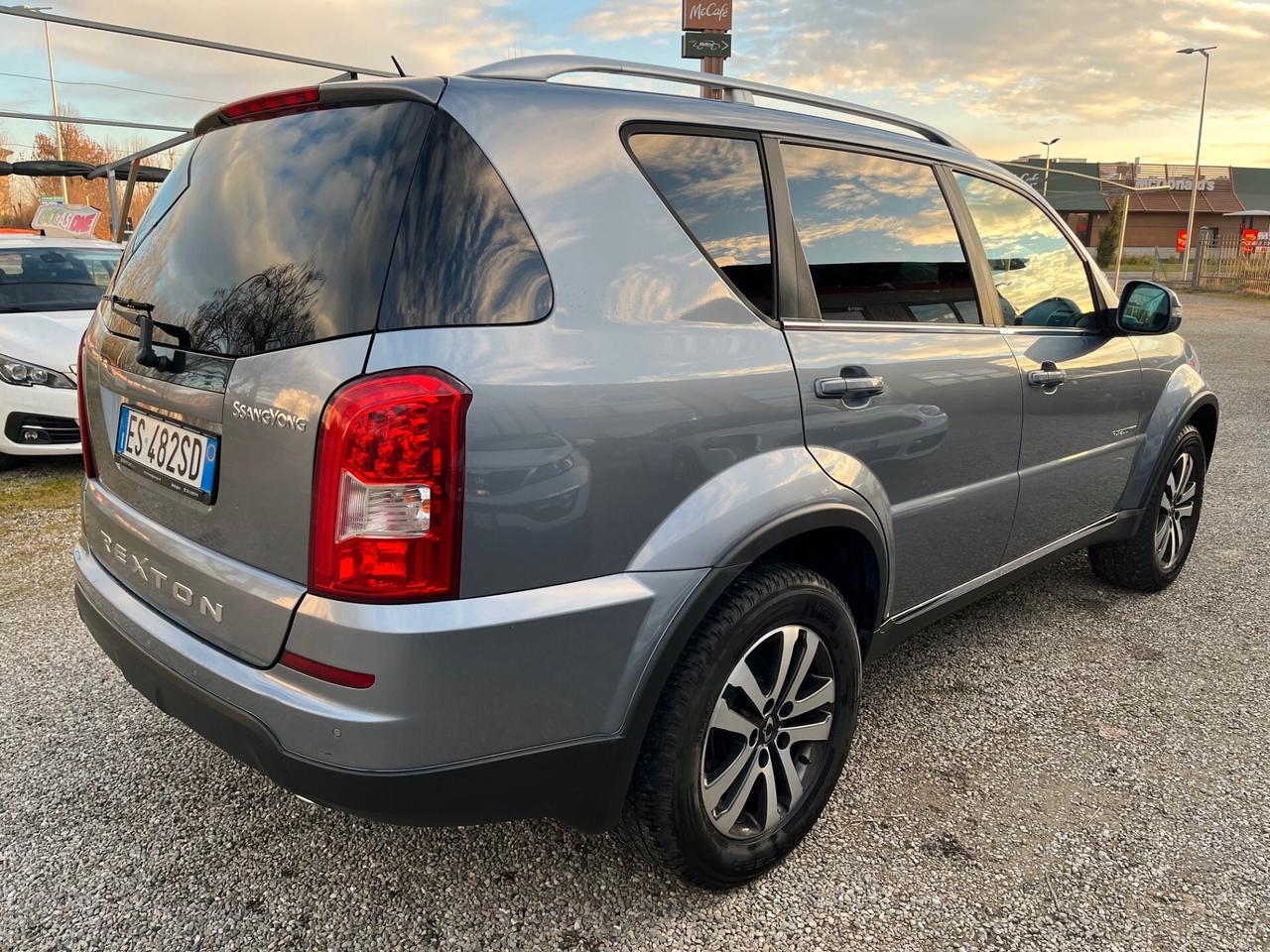 Ssangyong Rexton W 2.0 xdi 4wd 7posti auto. UNICO PROP. TAGLIANDI