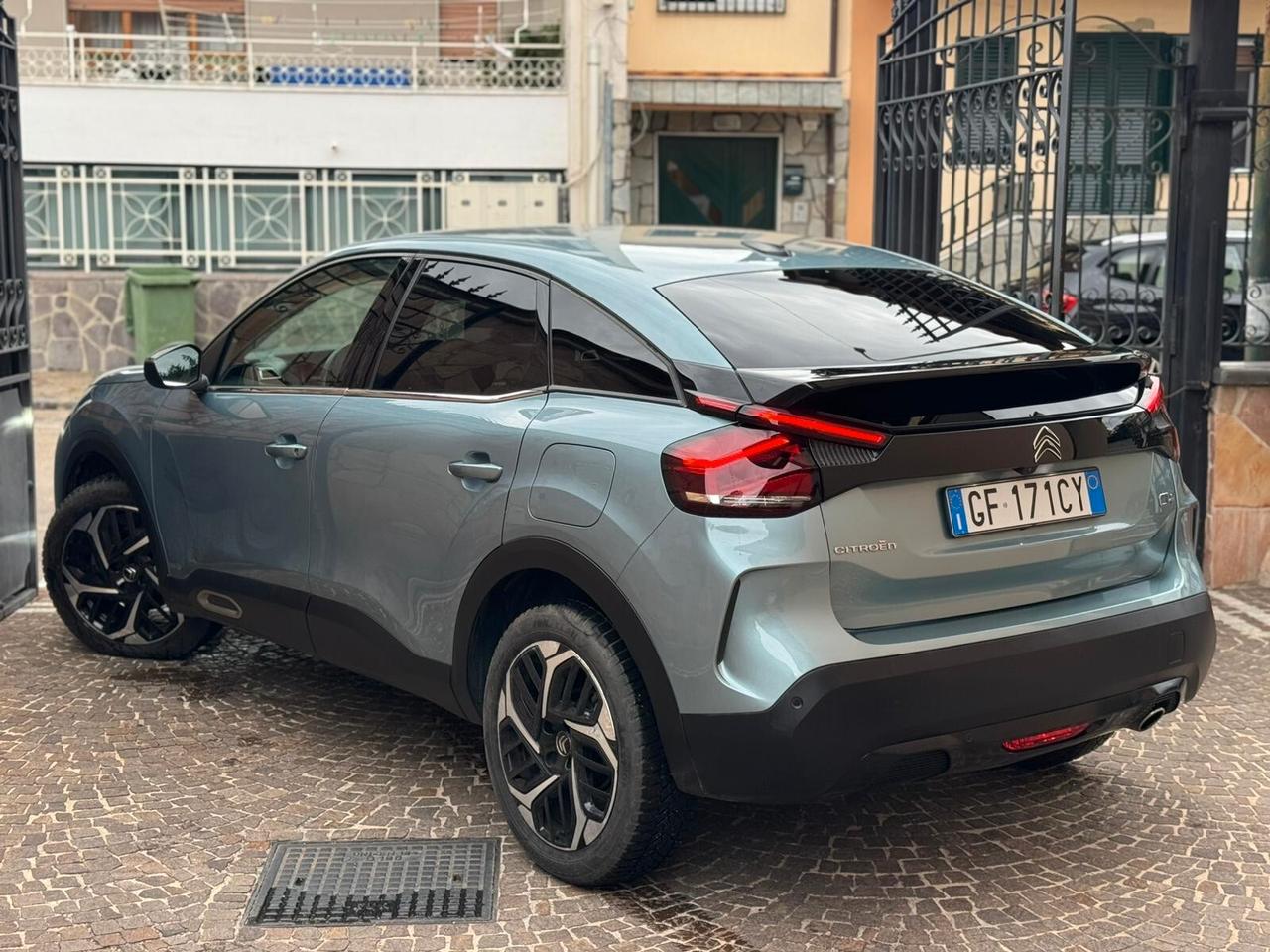 Citroen C4 BlueHDi 130 S&S EAT8 Shine