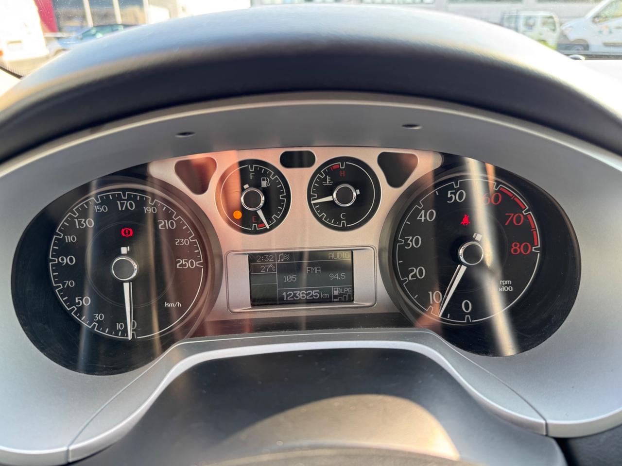 Lancia Delta 1.4 Benzina &GPL scadenza 2033