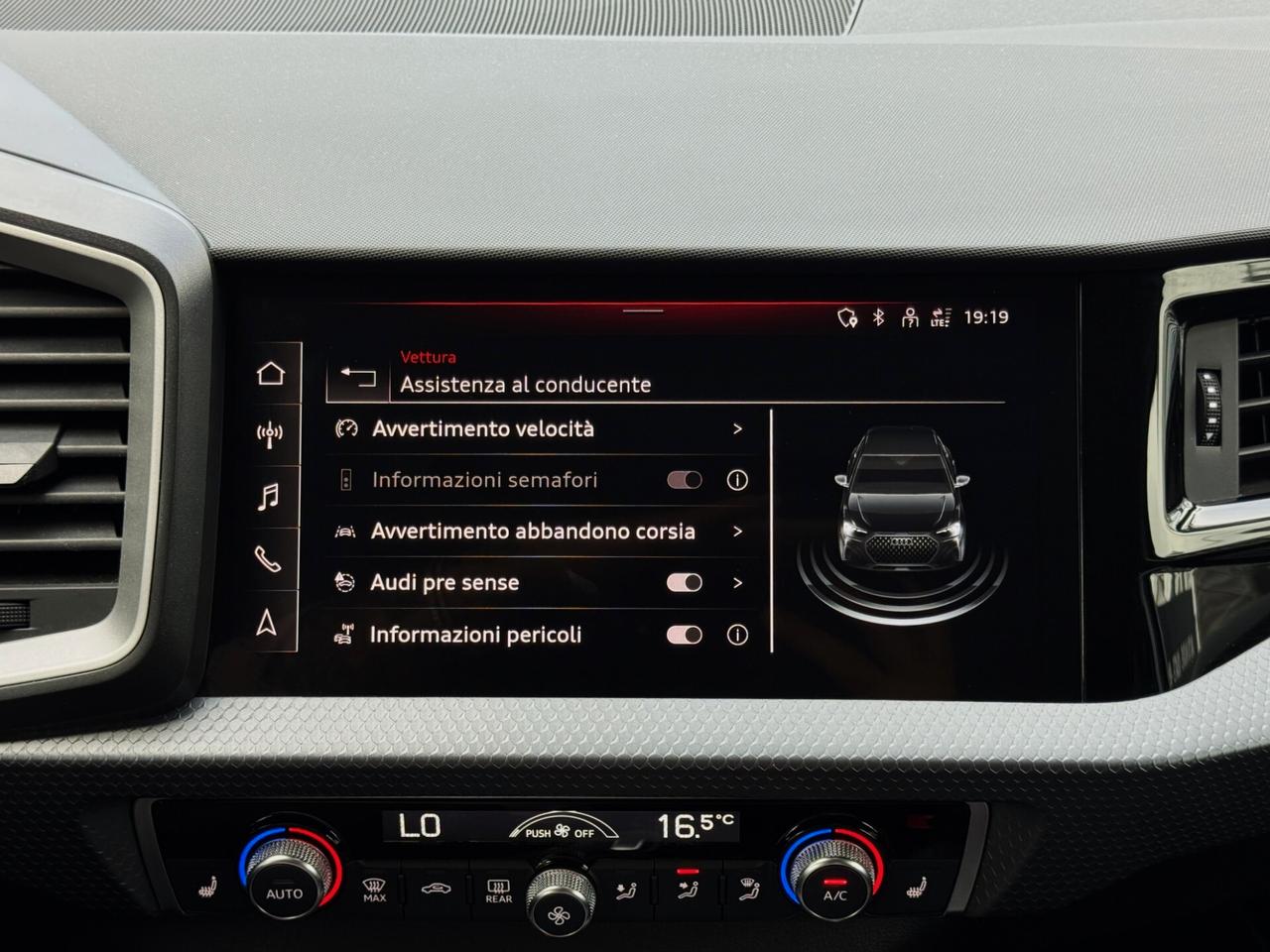 Audi A1 Allstreet 30 TFSI Identity Contrast 110CV S tronic
