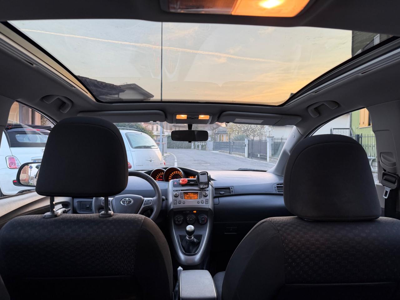 Toyota Verso 1.8 CVT Sol