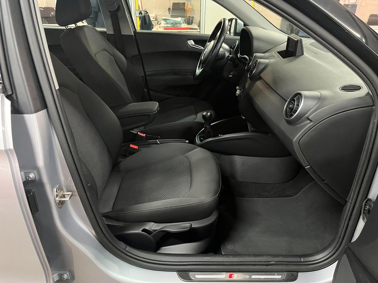 Audi A1 SPB 1.0 TFSI 95 cv S-LINE