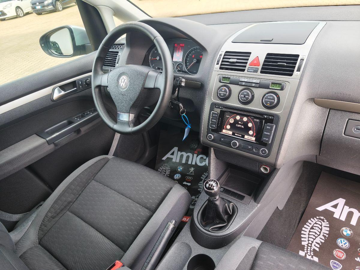 VOLKSWAGEN Touran 1.9 TDI 105 CV Highline 7 POSTI