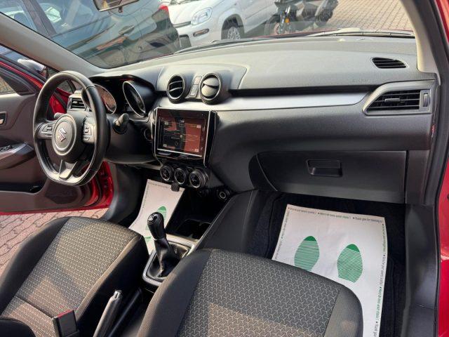 SUZUKI Swift 1.2 Hybrid Top
