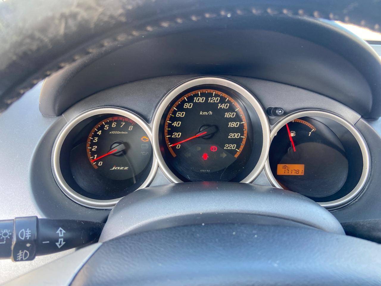 Honda Jazz 1.4 i-DSi 5p. Graph.