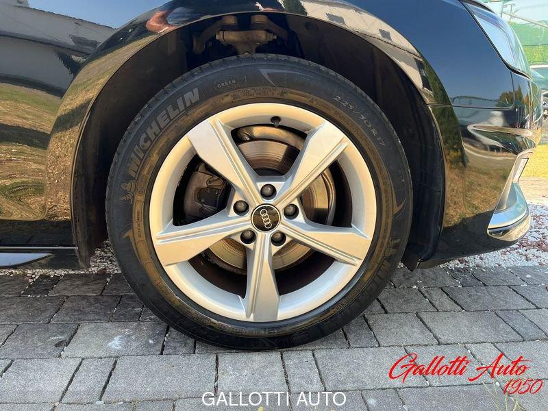 Audi A4 30 2.0 tdi mhev S line Edition 136cv s-tronic