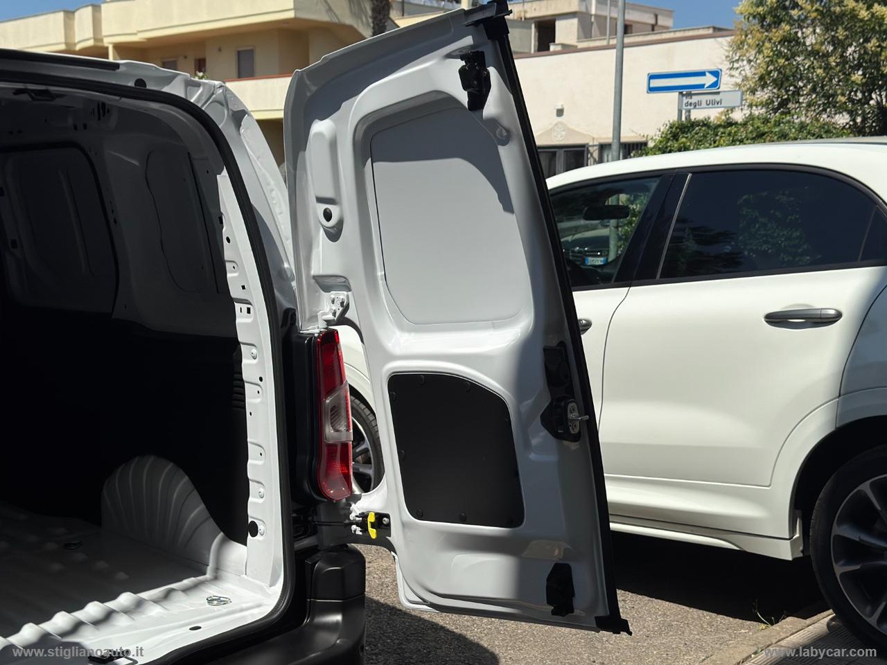 DOBLO 1.5 BlueHdi 100CV PC-TN VanEasyPro