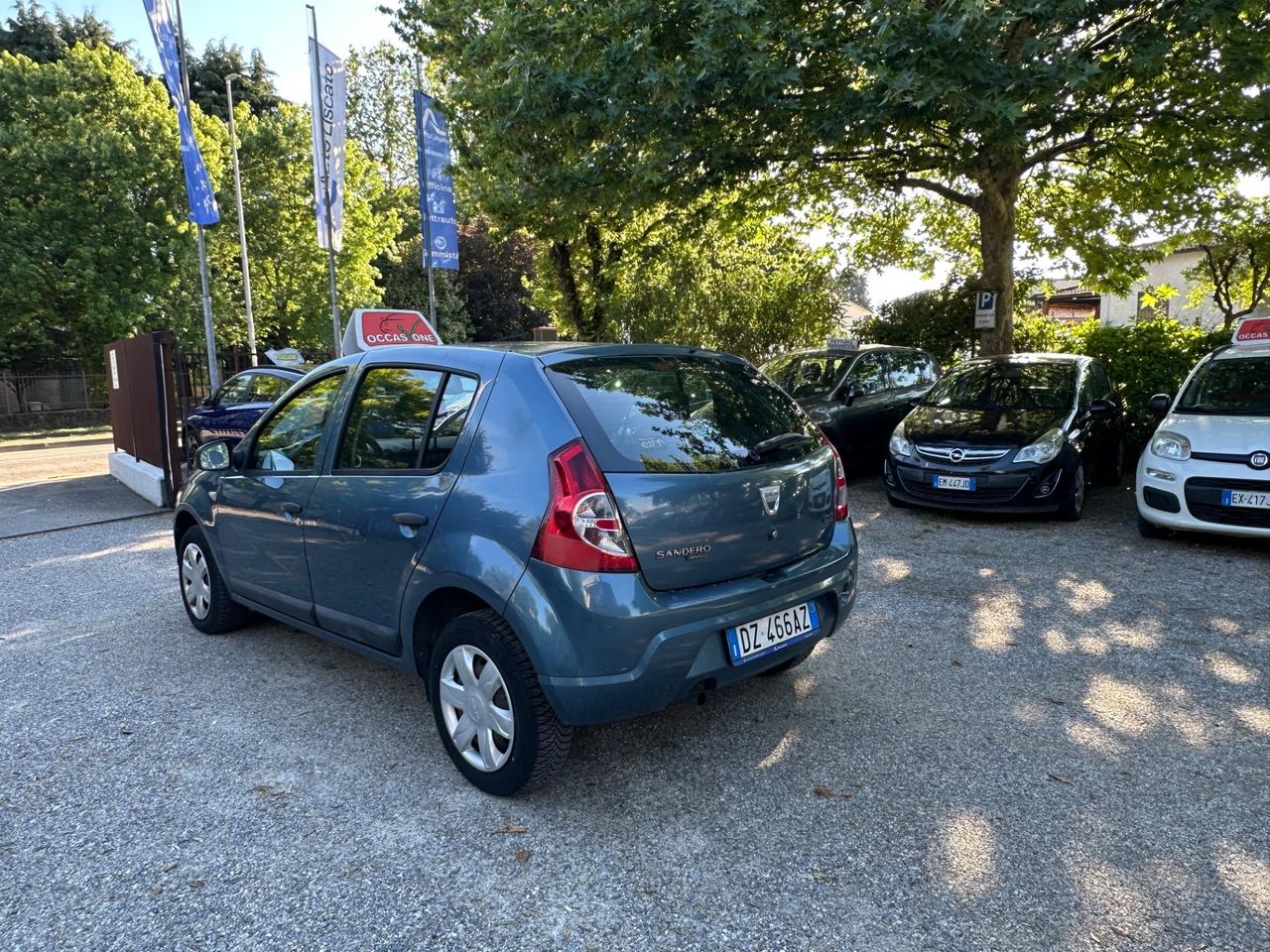 Dacia Sandero 1.2 16V Lauréate