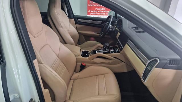 Porsche Cayenne 3.0 tiptronic