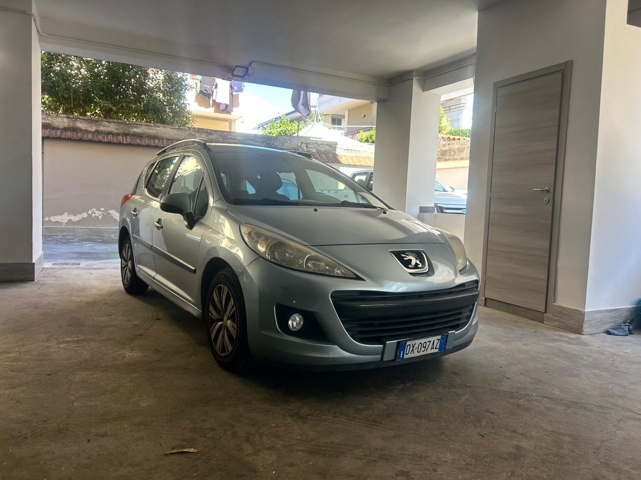 Peugeot 207 1.4 8V 75CV 5p. Energie Sport ECO GPL