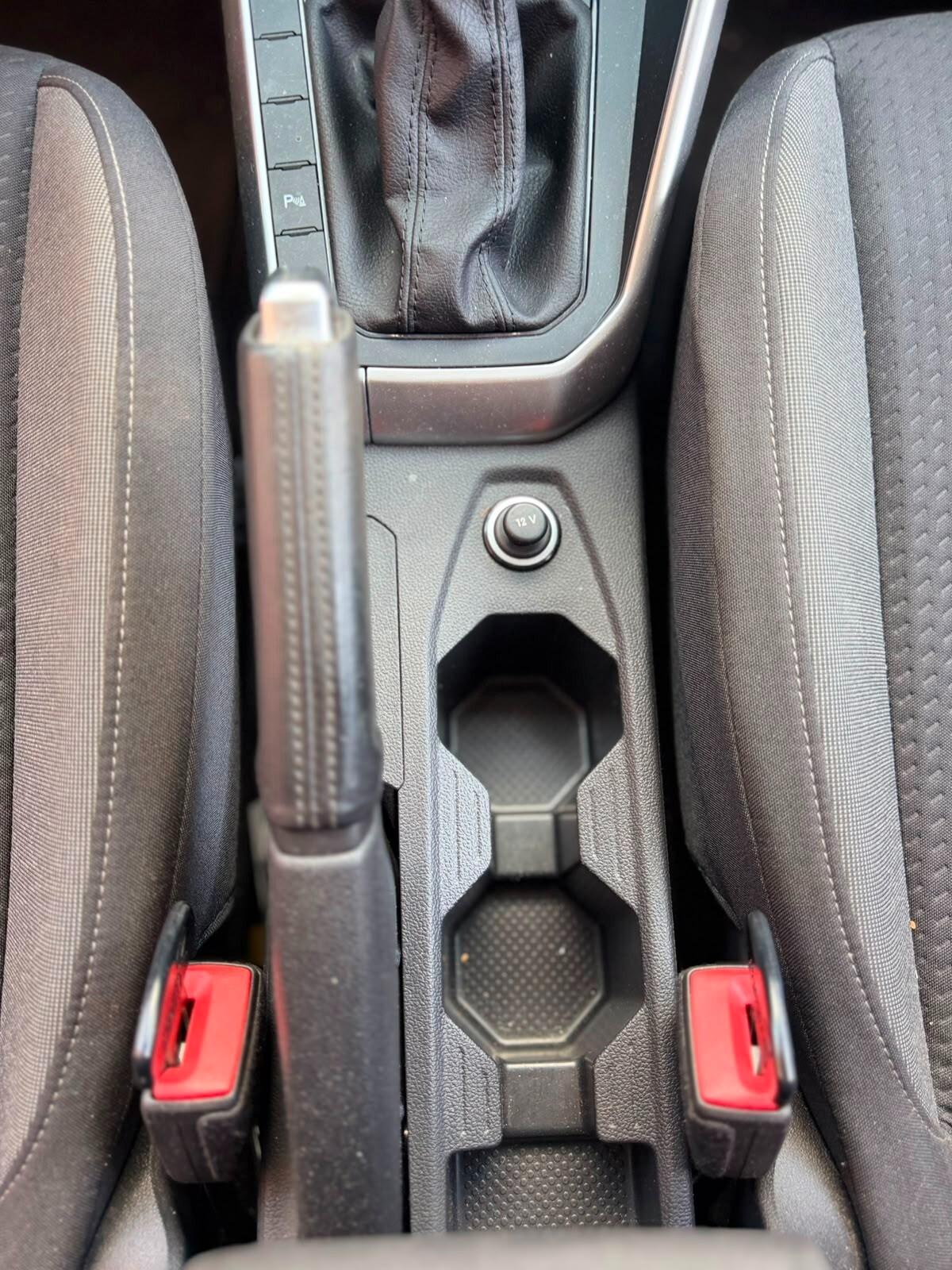 Volkswagen Taigo 1.0 TSI 110 CV DSG Life Cerchi in lega 17" e VETRI OSCURATI