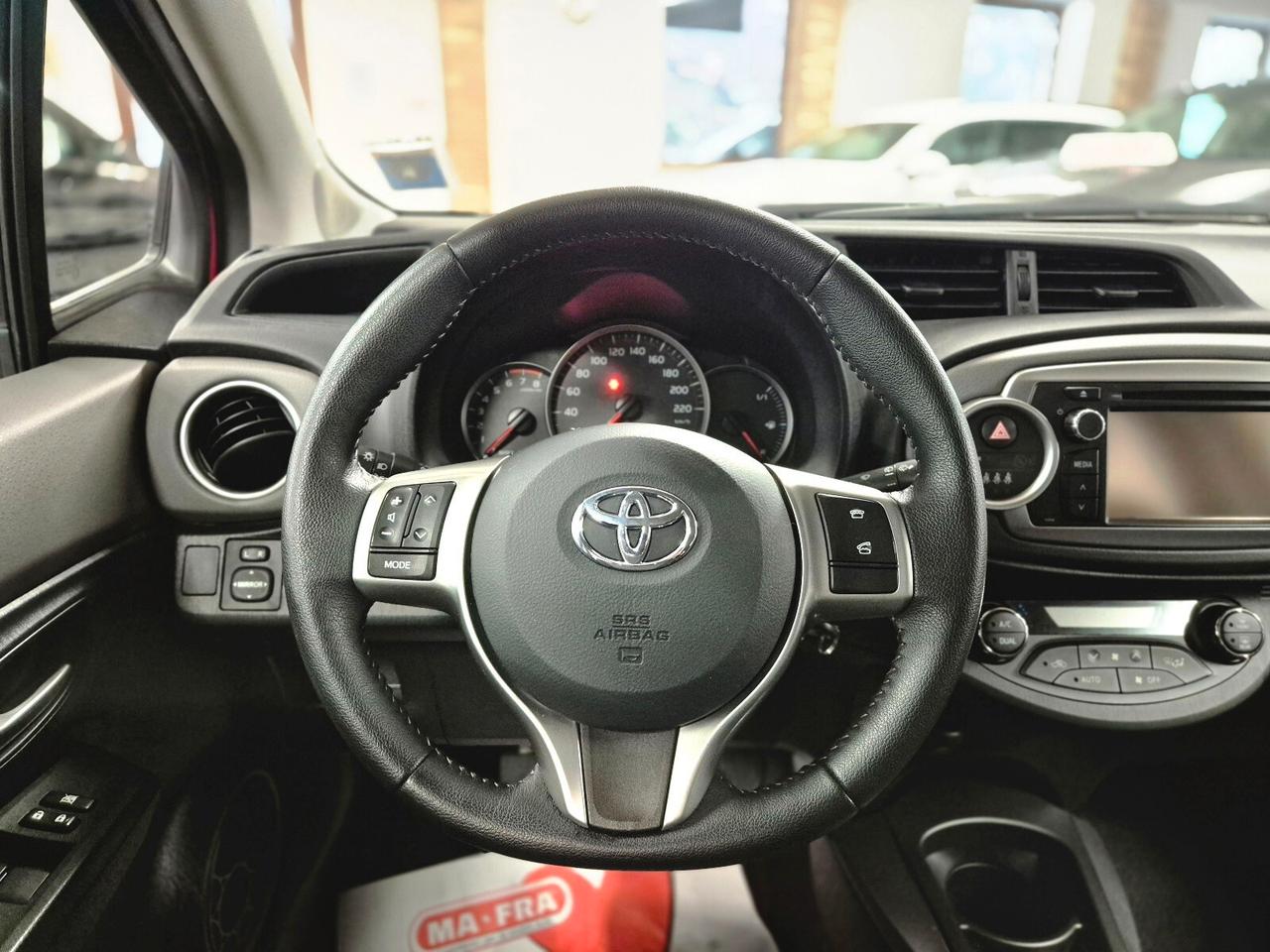 Toyota Yaris 1.0 5 porte Lounge