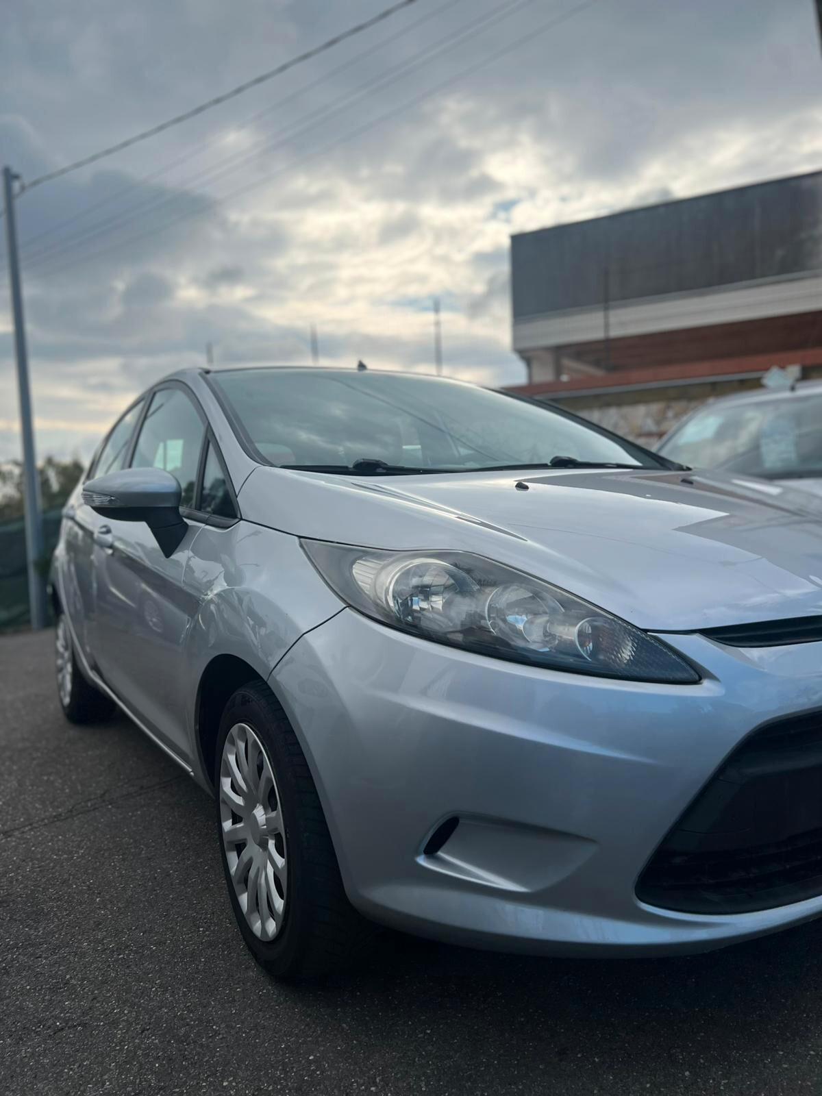 Ford Fiesta 1.2 82 CV 5 porte Titanium