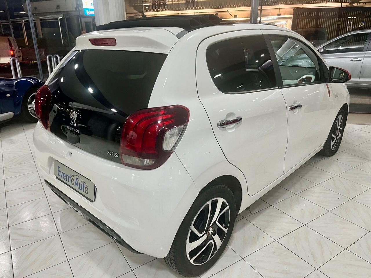 Peugeot 108 VTi 68 5 porte Roland Garros TOP!