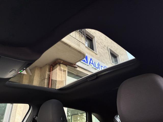 VOLKSWAGEN Taigo 1.0 TSI 116 CV DSG R-Line TETTO APR/PAN