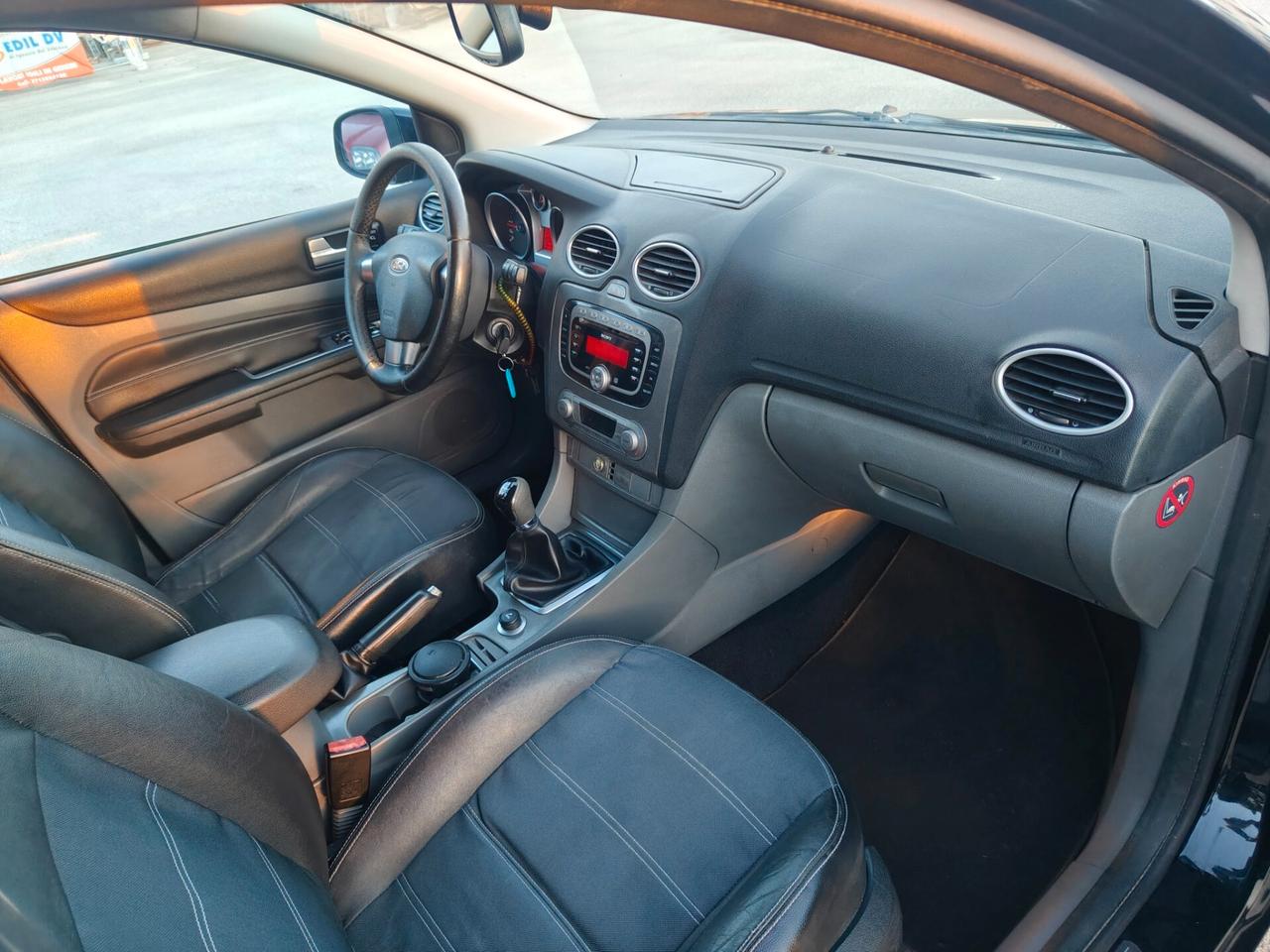 Ford Focus 1.6 TDCi 5p Titanium