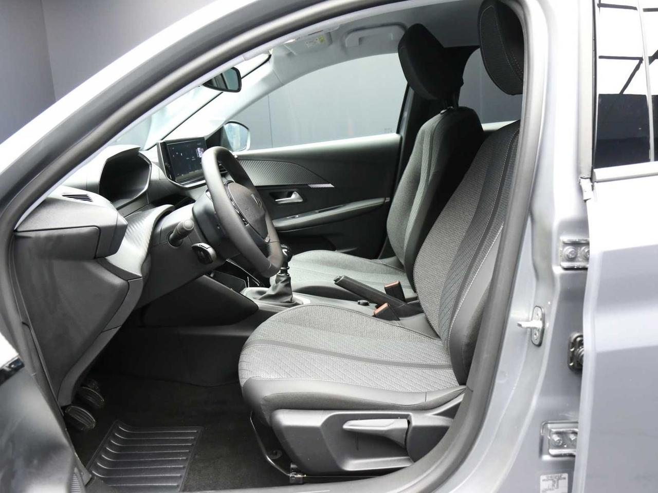 Peugeot 208 1.2 PureTech 100CV S&S 5p. Allur #9555