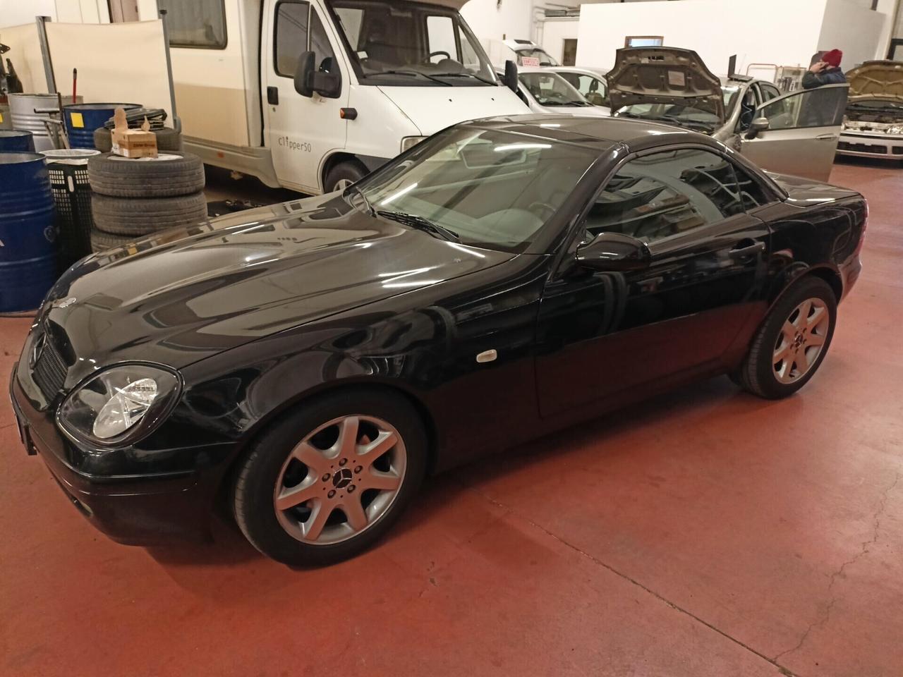 Mercedes-benz SLK 200