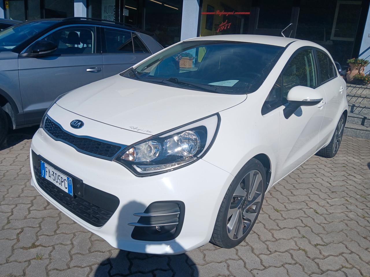 Kia Rio 1.2 CVVT 5p. Cool