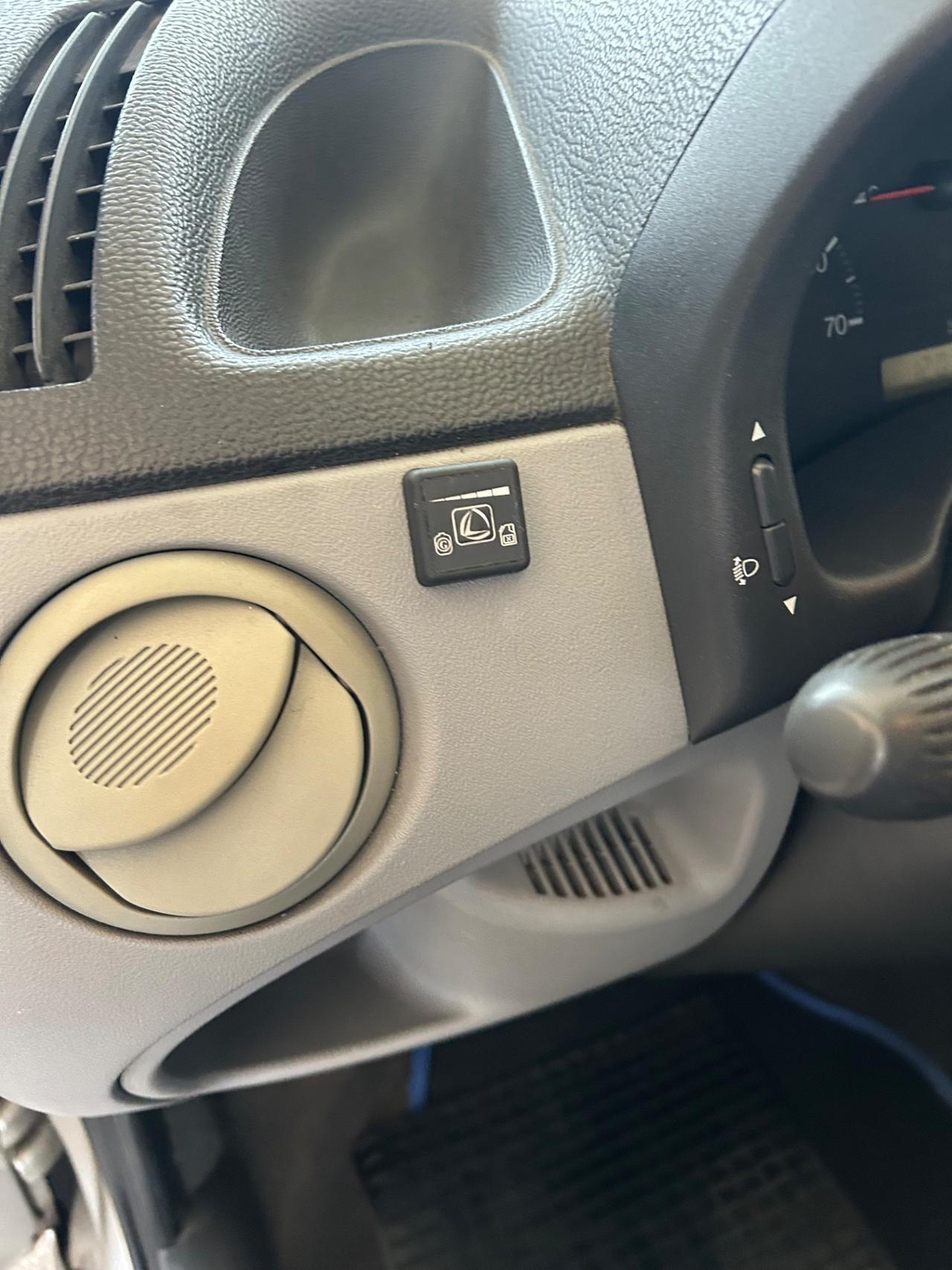 Fiat Punto 1.2i cat 5 porte ELX