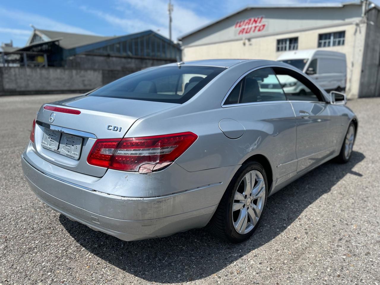Mercedes-benz E 220 CDI BlueEFFICIENCY coupè