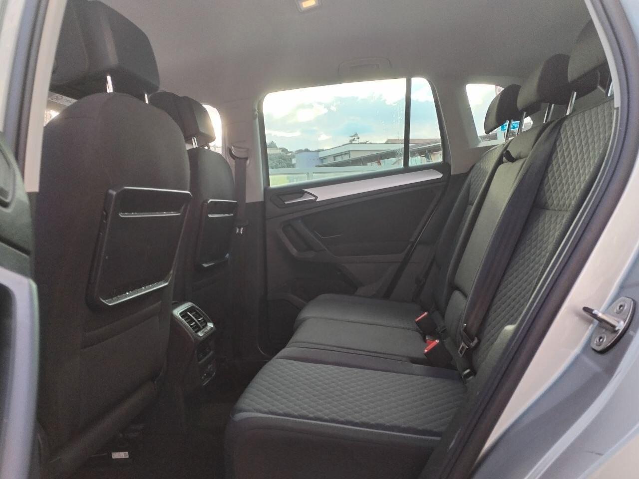 Volkswagen Tiguan 2.0 TDI SCR DSG Business BlueMotion Technology