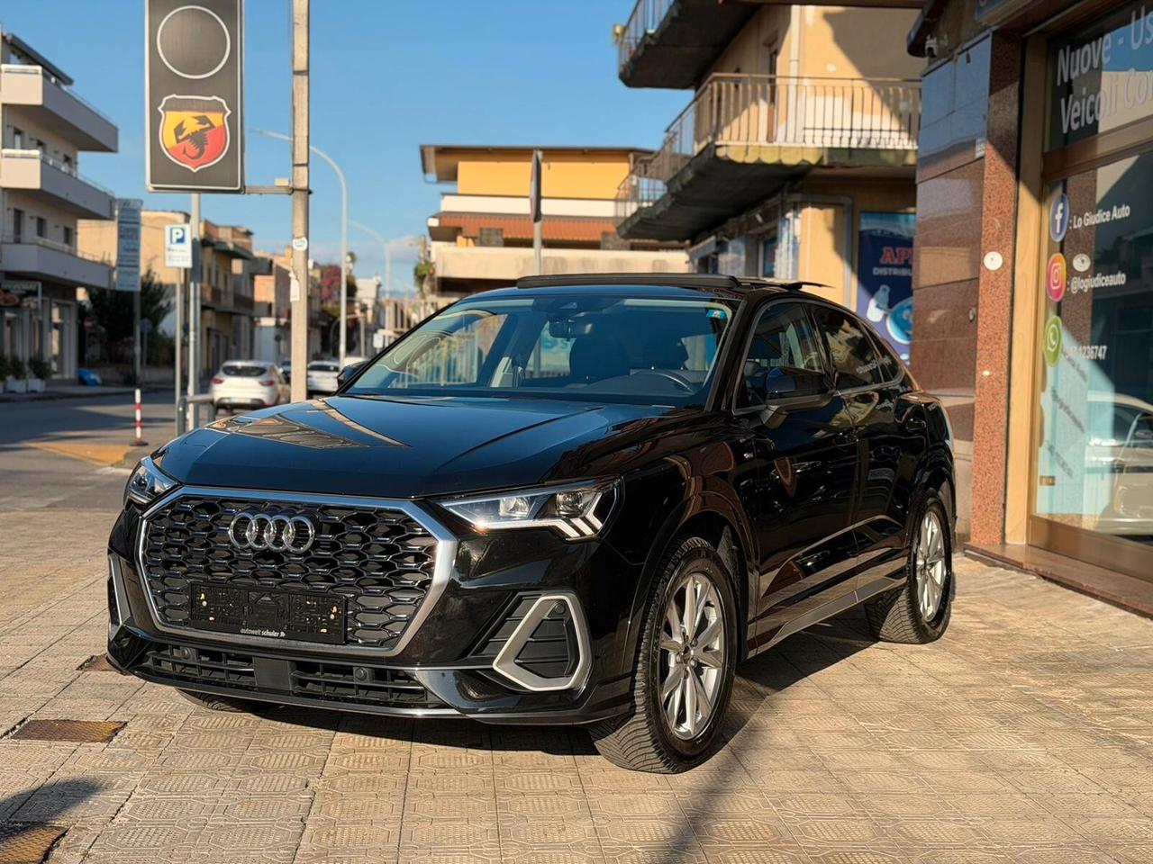 Audi Q3 SPORTBACK S-LINE