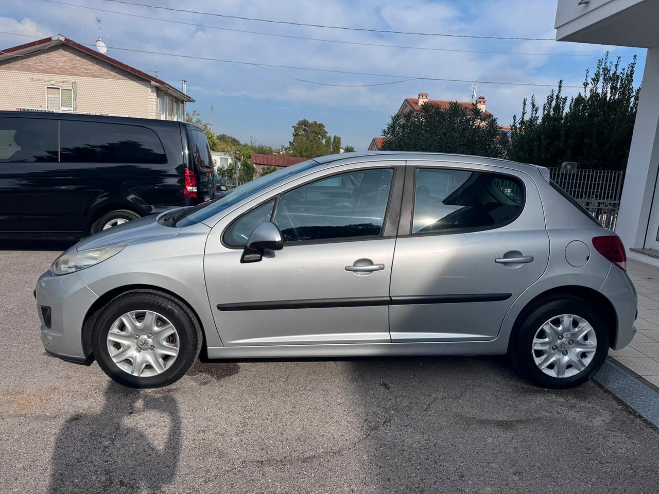 Peugeot 207 1.4 8V 75CV 5p. X Line