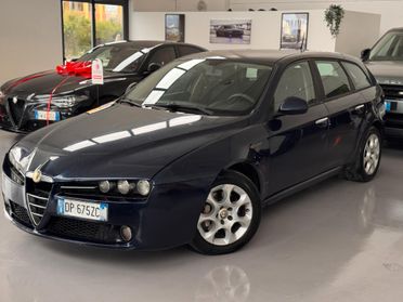 Alfa Romeo 159 1.9 JTDm 16V Sportwagon Distinctive