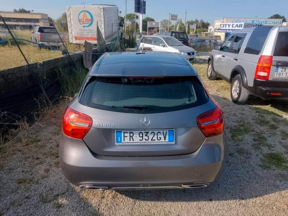 Mercedes-benz A 180 d Automatic Premium