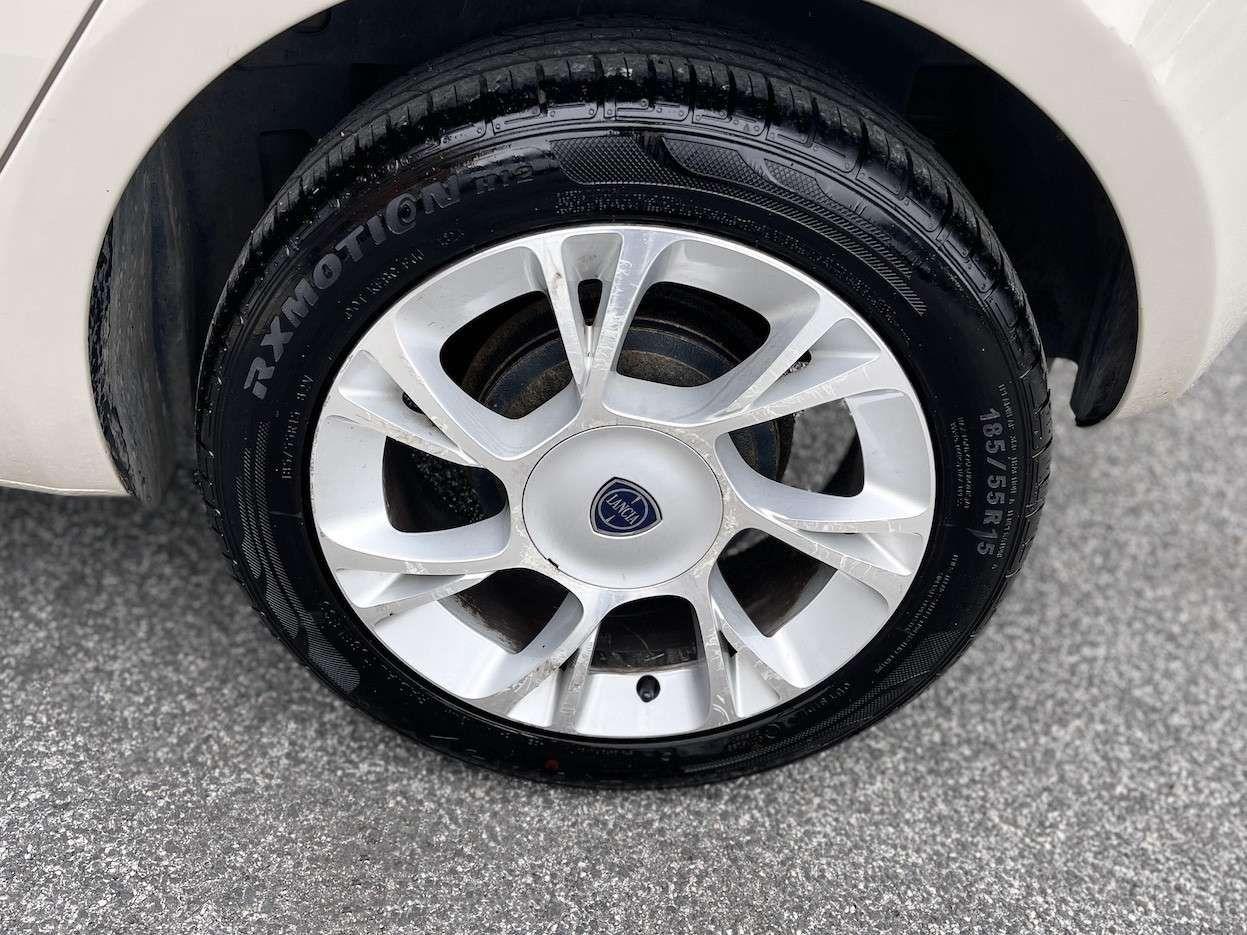 Lancia Ypsilon 1.3 Diesel 95CV E6 Neo. - 2015