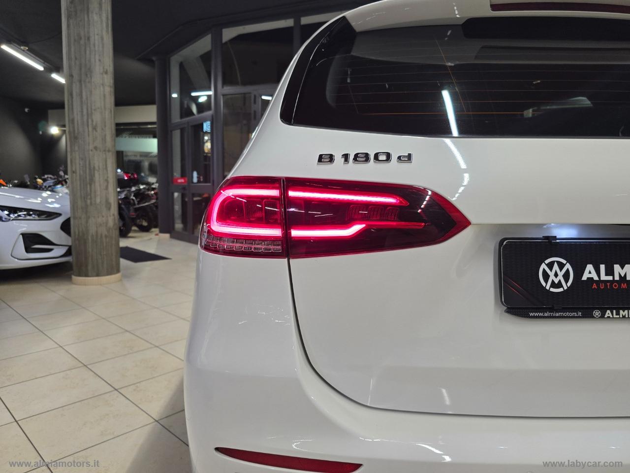 MERCEDES-BENZ B 180 d Automatic Executive