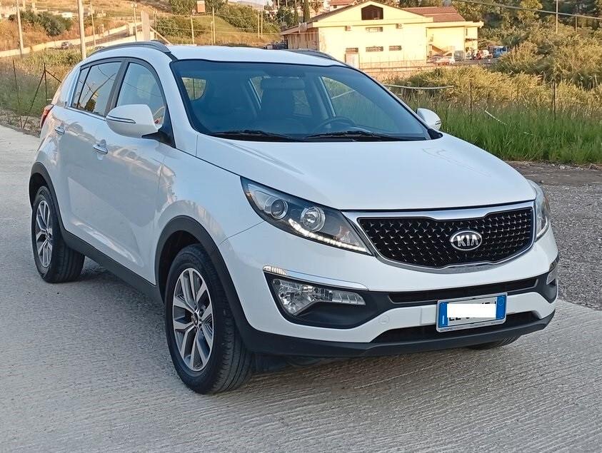 Kia Sportage 1.7 CRDI VGT 2WD high tech