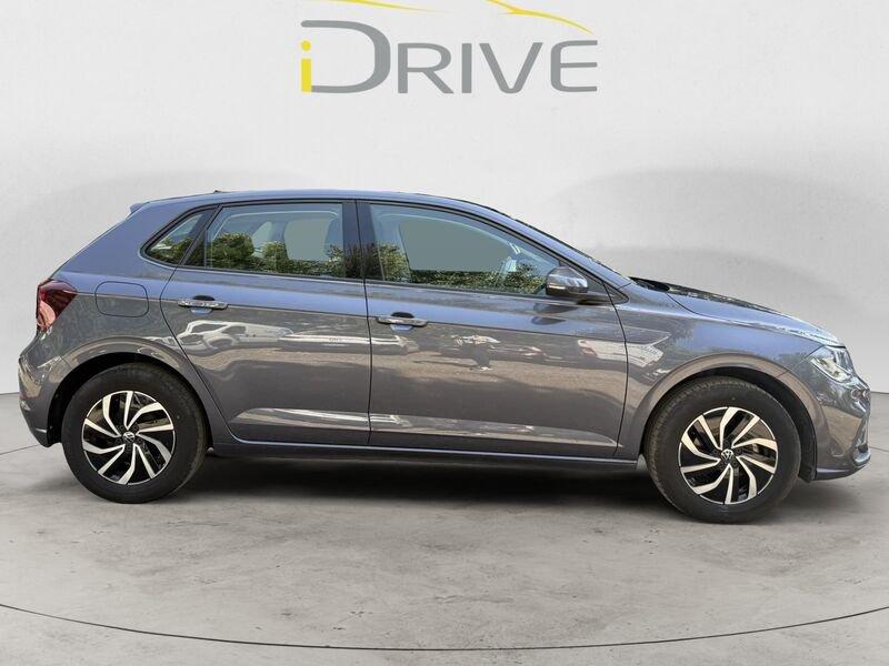 Volkswagen Polo Polo 1.0 tsi Life 95cv "SMOKY GREY MATALLIC"