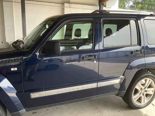 JEEP Cherokee 2.8 CRD DPF Limited CAMBIO AUTOMATICO