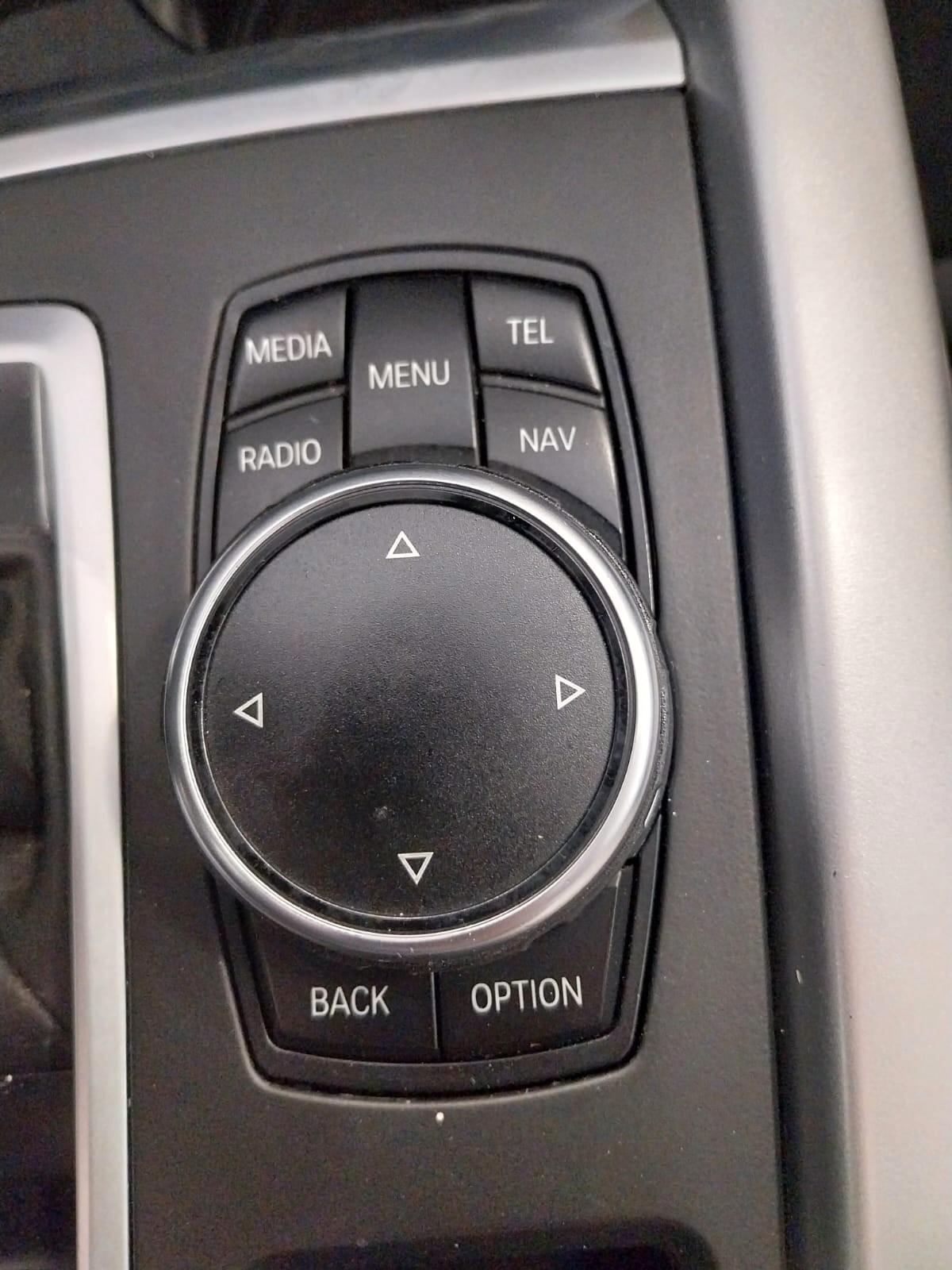 Bmw X5 sDrive25d Experience TETTO 2015