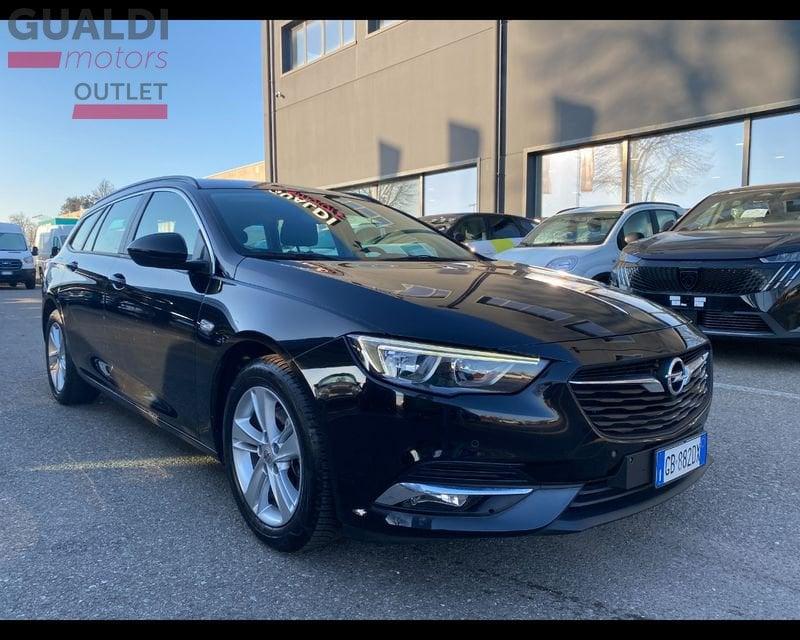 Opel Insignia II Sports Tourer 1.6 cdti Business s&s 136cv auto my18