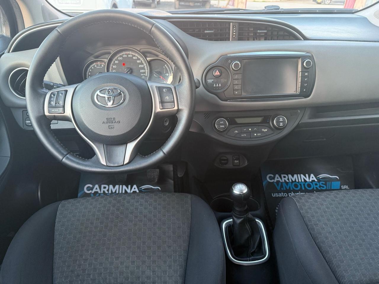 Toyota Yaris 1.0 CAMERA NAVIGATORE