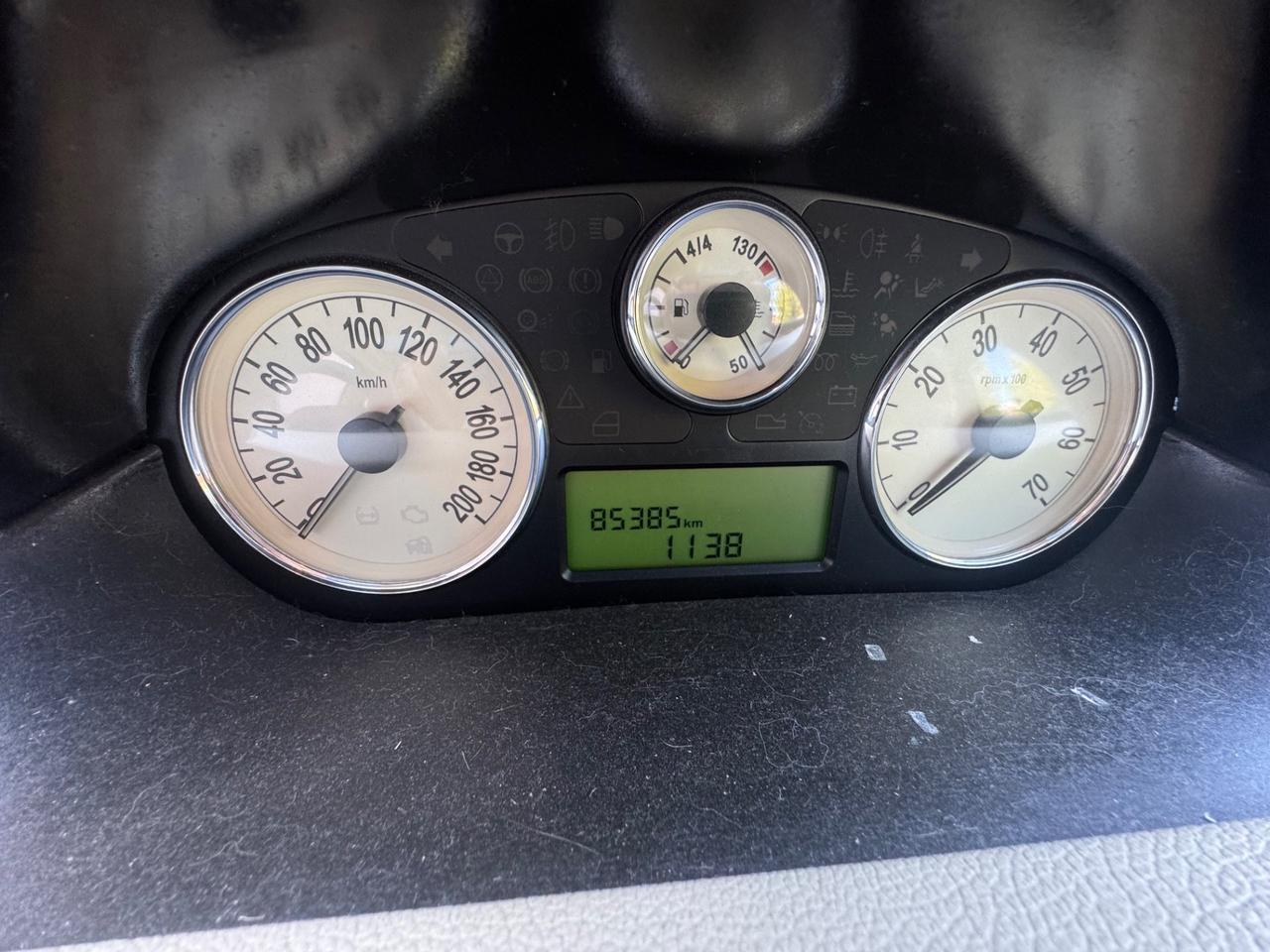 Lancia Ypsilon 1.4 Oro Giallo