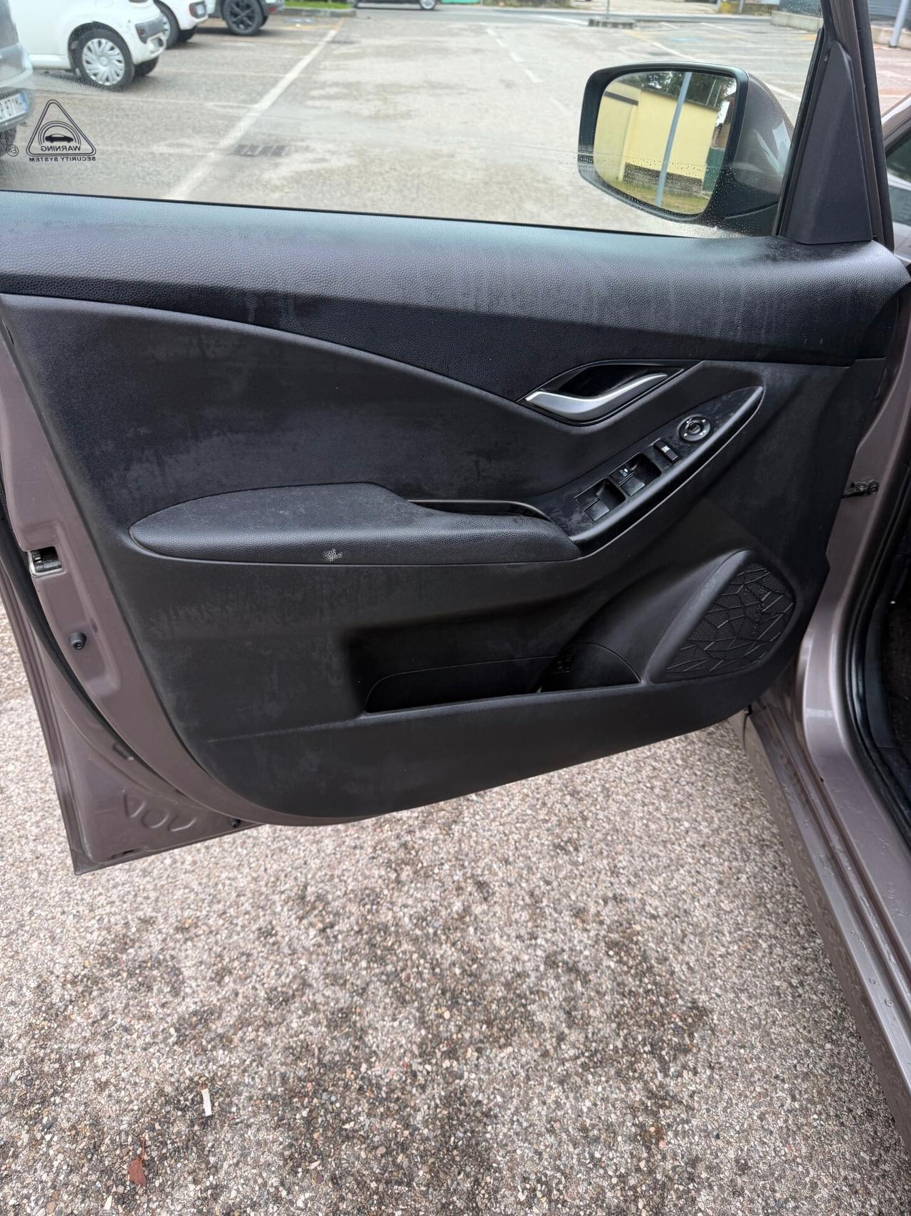 Hyundai iX20 1.4 - NEOPATENTATI - 12 MESI DI GARANZIA -