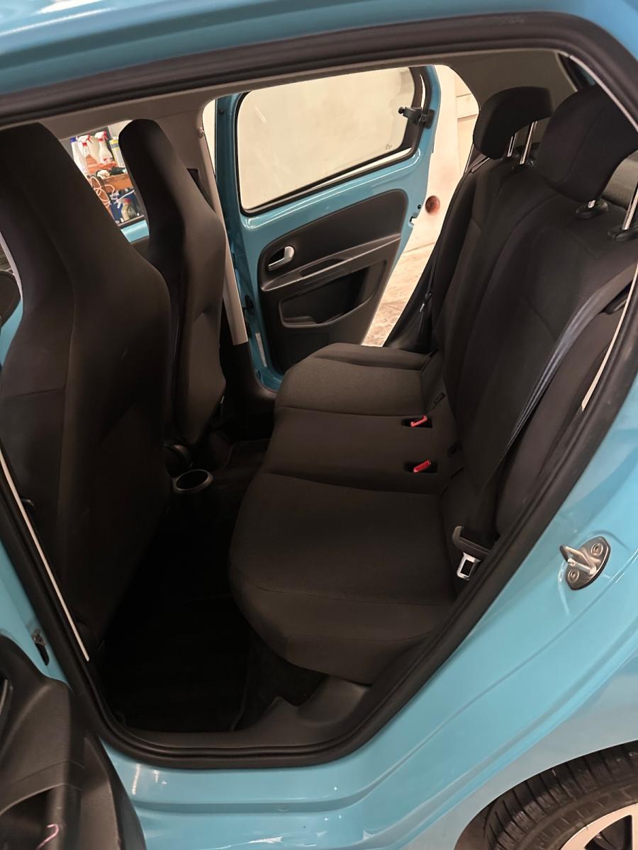 VOLKSWAGEN - Up! - 1.0 5p. move BlueMotion Technology 44 kw