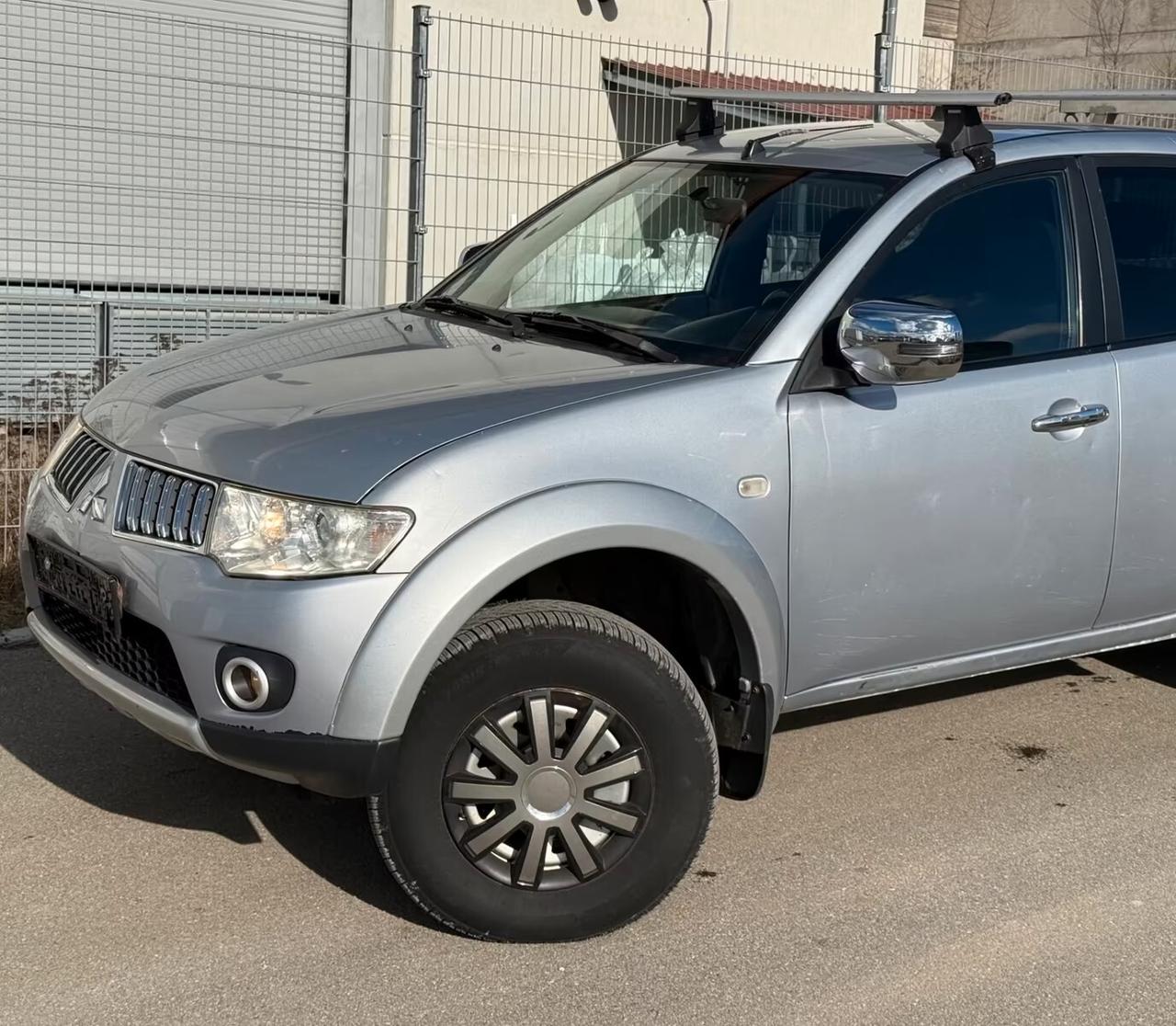Mitsubishi L200 Pick-Up Double Cab 2.5 D-ID 4WD